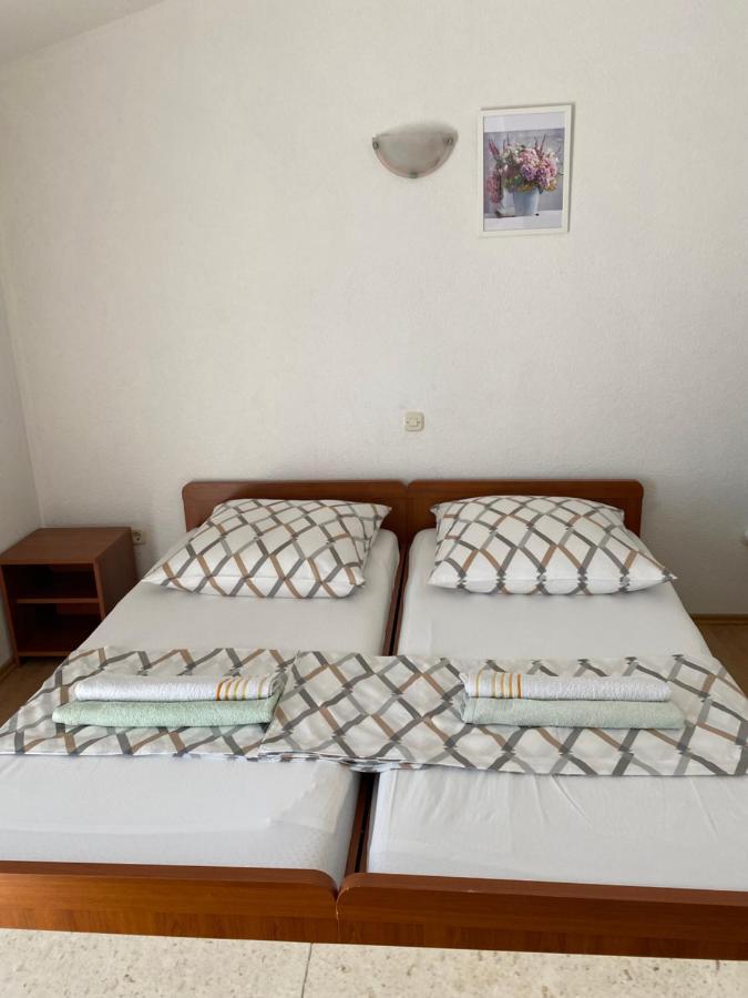 Apartments Simic Trogir Eksteriør bilde