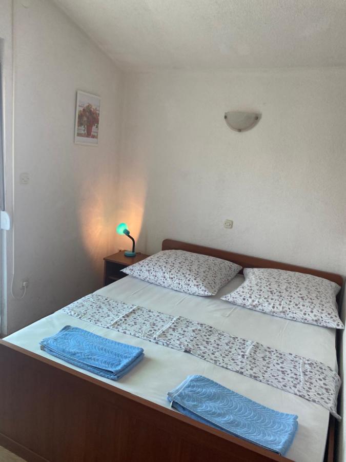 Apartments Simic Trogir Eksteriør bilde