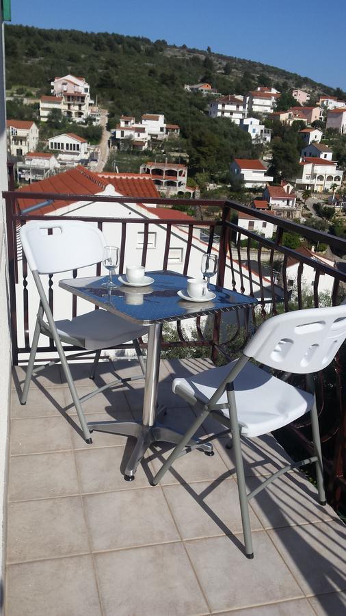 Apartments Simic Trogir Eksteriør bilde